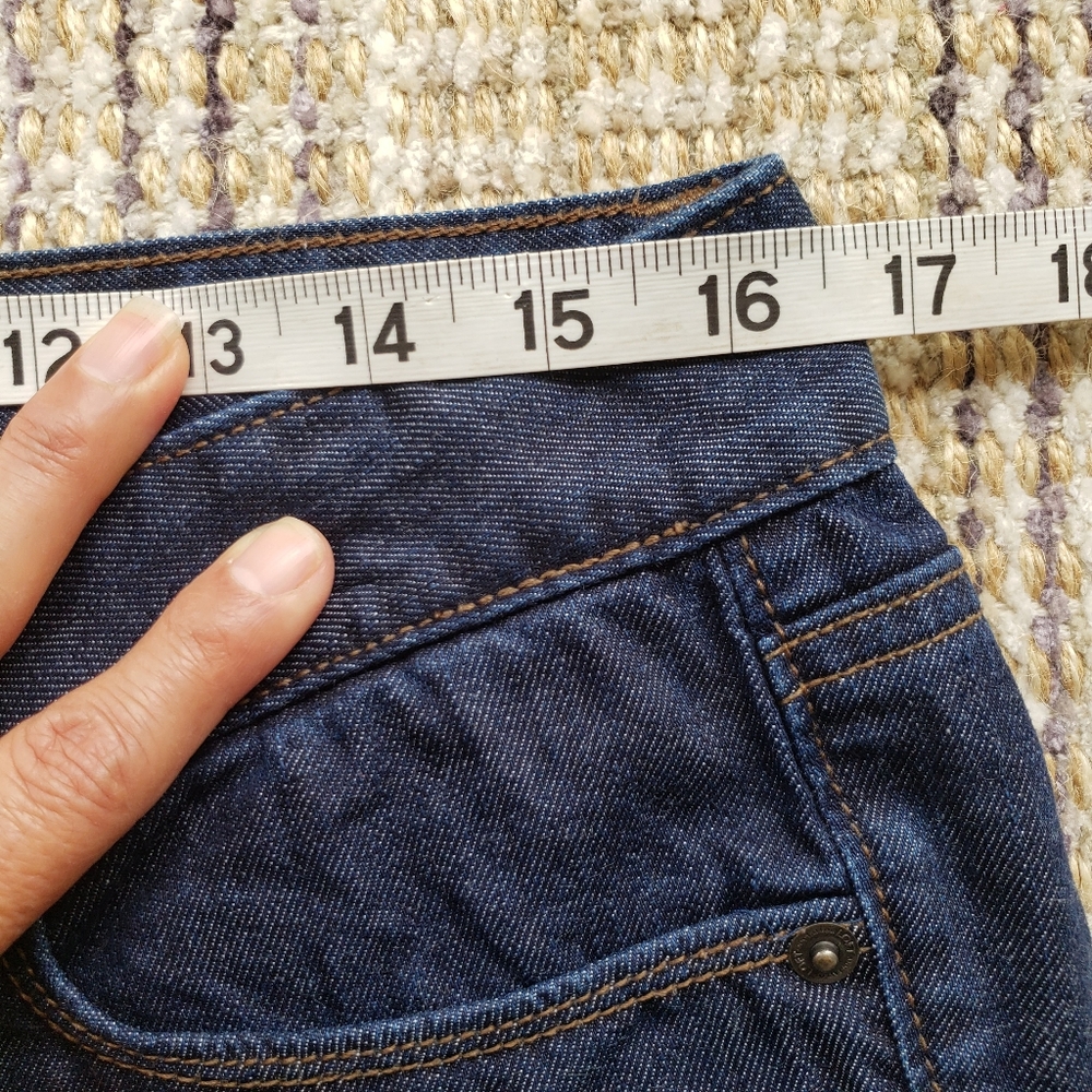 Loft  Capri Pants sz 29 modern crop design dark blue denim  Capri NWOT - Picture 7 of 10
